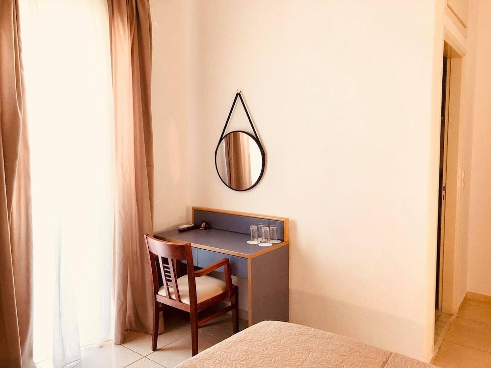 Corali Hotel